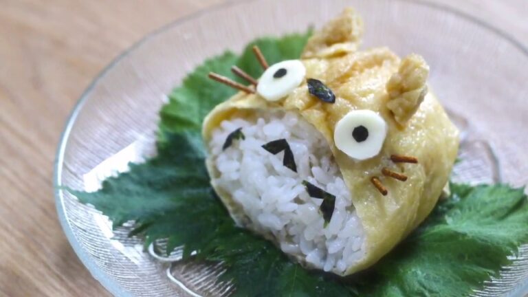 トトロがおいなりさんに！手作りいなり寿司
