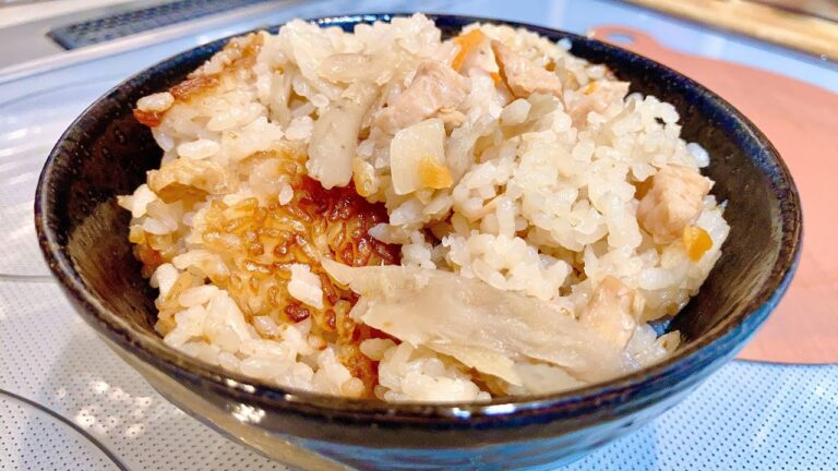 鶏ごぼうの炊き込みご飯の翌日のランチは、山下清サイズのおにぎり😁🍙