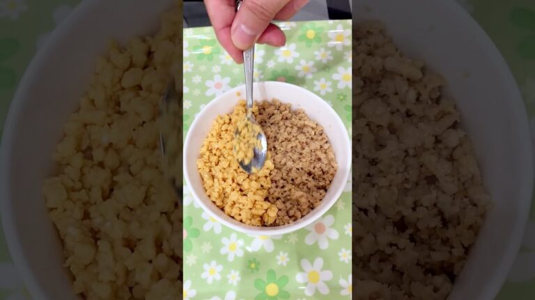 鶏そぼろと卵そぼろの二食丼！