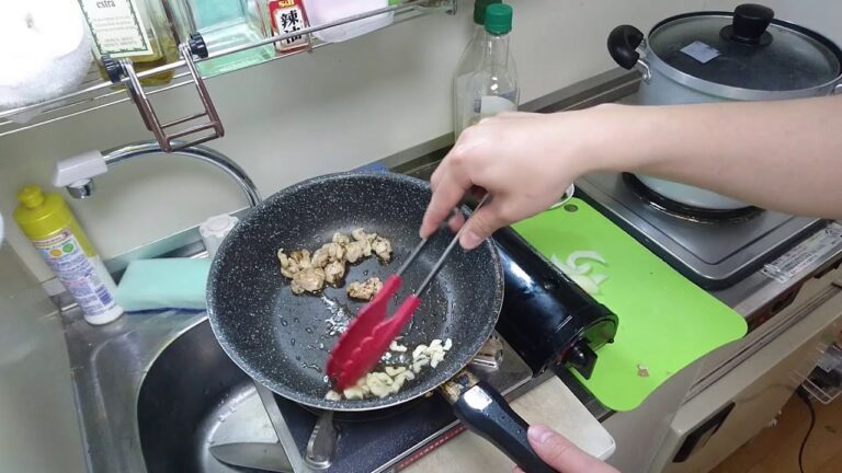 理系大学生に学ぶほうれん草ペーストを使ったクリームパスタの作り方