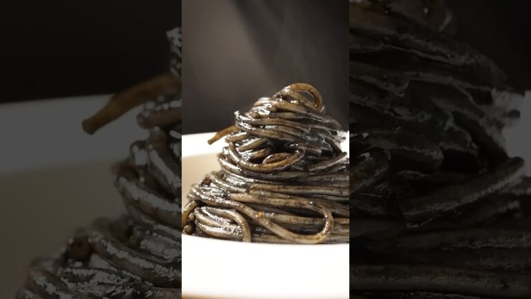 本場のイカスミパスタ #shorts #pasta