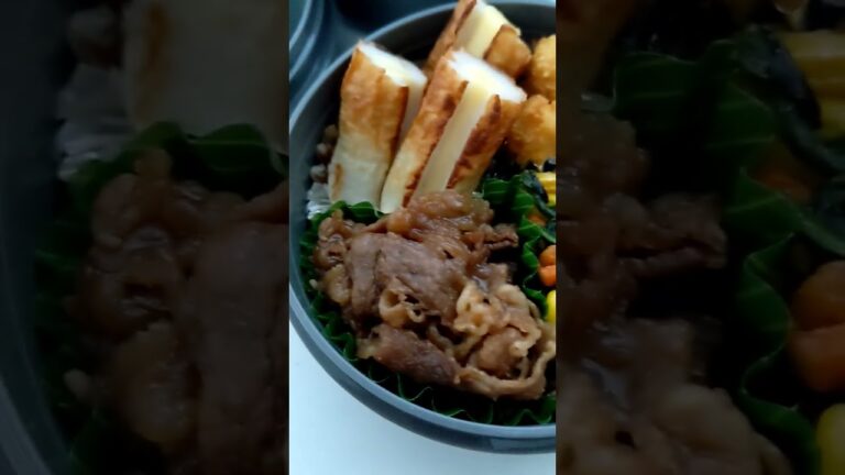 今日の男子高校生保温お弁当！牛しぐれ煮、ほうれん草コーン人参バター炒め、コーンフライ、チーズちくわ、お吸い物、ご飯。