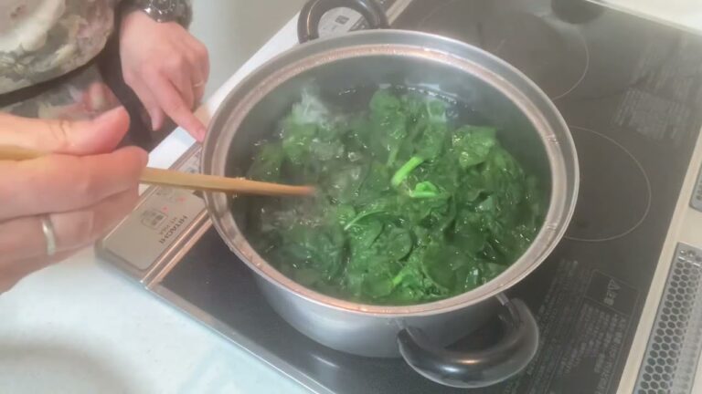 ちぢみほうれん草のおひたし