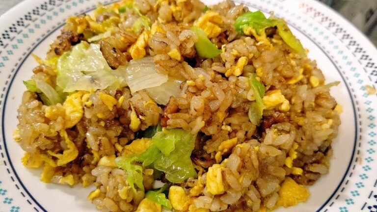 【簡単手作り】激ウマ！レタスチャーハン