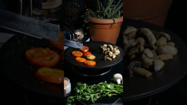 Have you tried this Mushroom Pav ?  #shorts #viral #youtubeshorts #vadapav #cooking