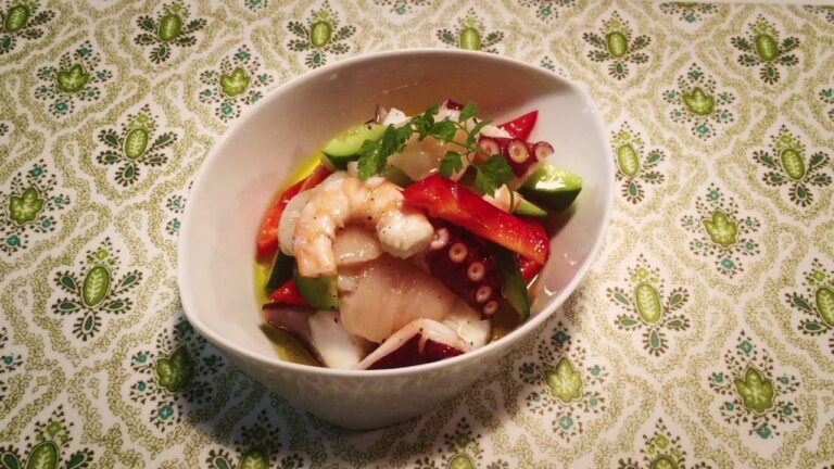 叩いて美味しく♪　シーフードマリネ