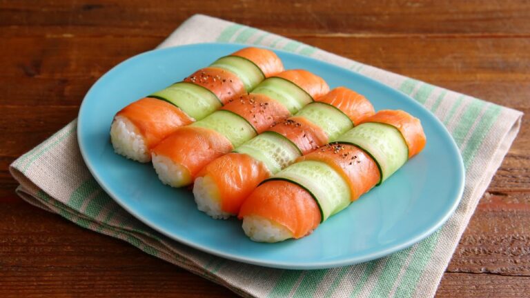 きゅうりとサーモンのスティックおにぎり