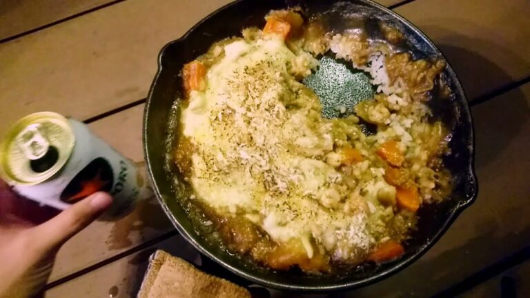 【青空めし.29】野外でカレーを焼き焼きしてドリア風に楽しむ【キャンプ飯】【飯テロ】