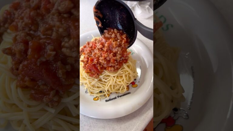 トマト缶を使った簡単ミートソースパスタ