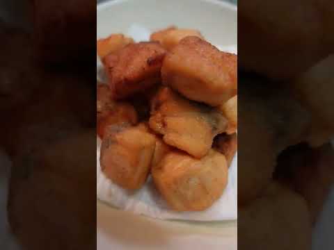 サシの入ったサーモンを贅沢に唐揚げ！ #shorts #料理 #レシピ #サーモン #唐揚げ
