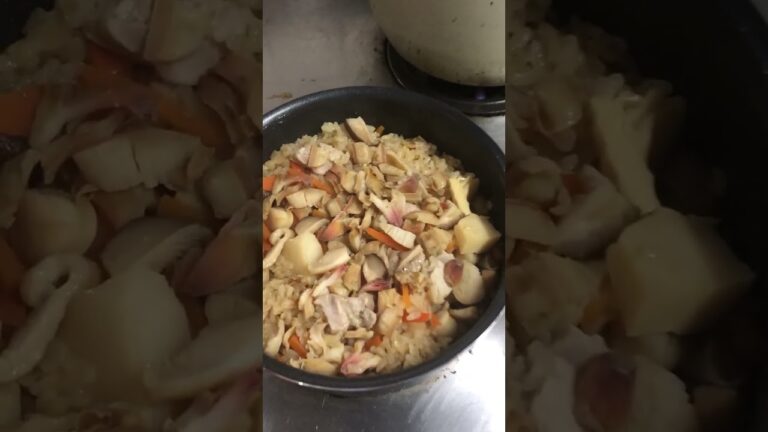 お蕎麦屋さんが めんつゆを使った 簡単炊き込みご飯を紹介します。