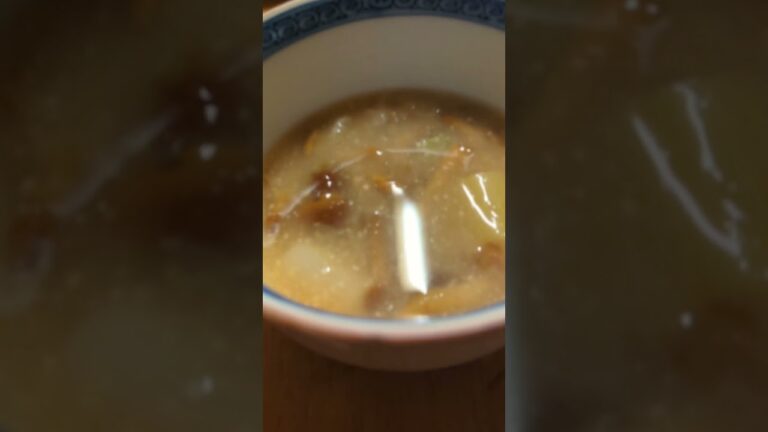 なめこの味噌汁