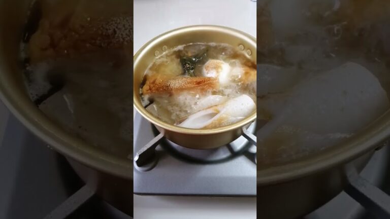 [そうだ！おでん作ろう]　しらたき&はんぺんは欠席…。　#Shorts