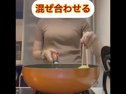 【サッパリ】サラミの旨味じわ〜！レタスとサラミの簡単パスタ