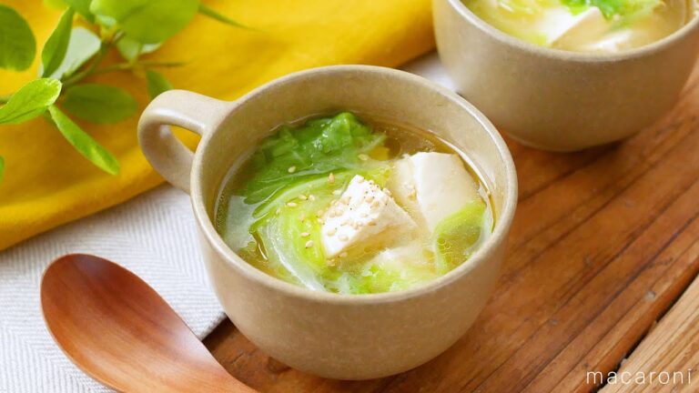 【キャベツと豆腐の中華スープ】5分で完成！キャベツと豆腐のシンプルな味わい♪｜macaroni（マカロニ）