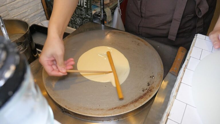 自家製カスタード入りの生クリームを使った美味しすぎるクレープの作る方