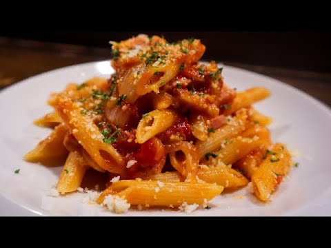 料理人が食べたくなったので作る　新玉ねぎとベーコンのペンネアラビアータ　真夜中レストラン〜MENU 11〜