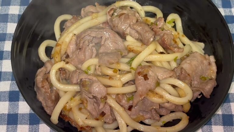 ねぎ塩豚焼きうどんの作り方！！