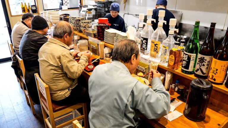 【閉業】カツ丼！カツカレー！働く男たちの胃袋を支えるサクサク天ぷらうどん店が魅力的過ぎた。。丨Best Udon in Osaka