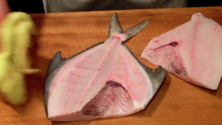 《マナガツオ(真名鰹)の味噌漬け【1】捌き、味噌漬け》・・・・大和の 和の料理《焼物》