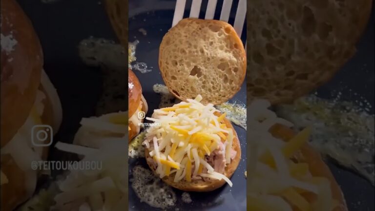 糖質オフブランパンのツナチーズサンド　#低糖工房 #糖質制限レシピ #糖質オフパン #糖質オフ #糖質オフダイエット