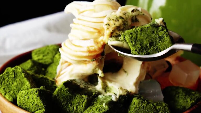 【片栗粉で簡単】抹茶ミルクのわらび餅パフェの作り方