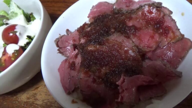 ローストビーフ丼でちょっと豪華？なお昼ごはん☆