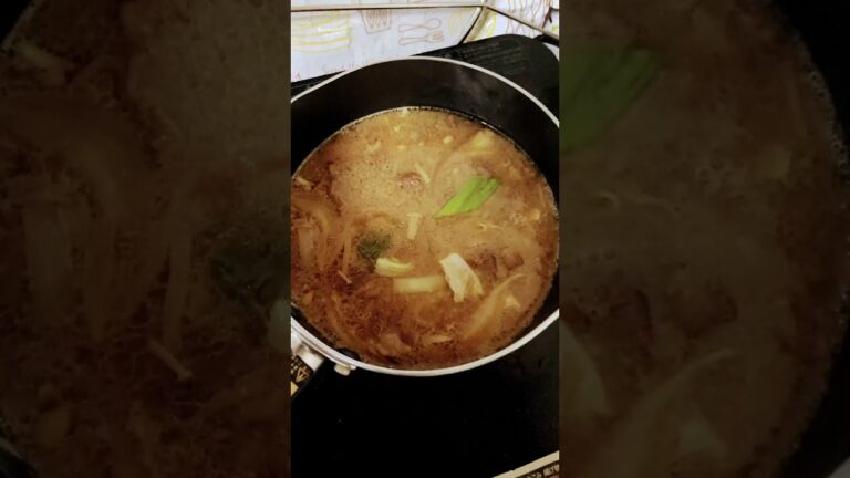 今夜のすき焼きの残り捨てないで　明日はこれに　うどん(冷凍オッケー)すき焼き味うどん最後に玉子乗せてね。😝🤭👍#二度美味しいたべ方#shortsfeed