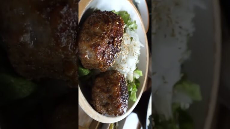 Street Food - POPULAR HAMBURGER STEAK!! #shorts