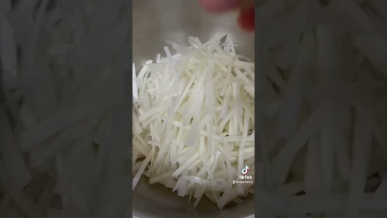 簡単大根サラダ🥗🍺お弁当や作り置きにも活躍😁