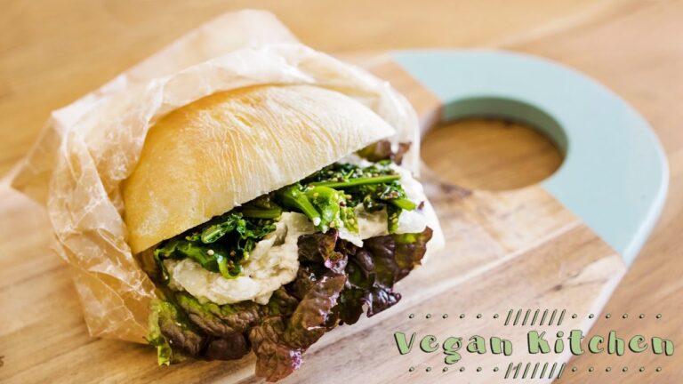 春を感じるほろ苦い菜の花のサンドイッチ！：How to make Field mustard Sandwich｜Vegan Kitchen with ayano hayasaki