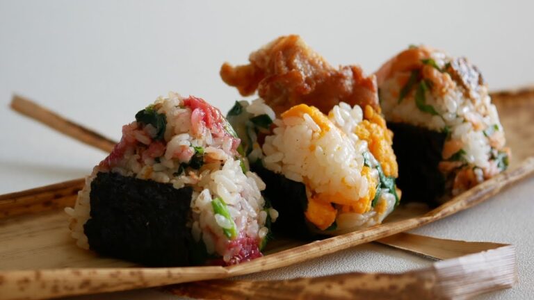 休日のためのちょっとご馳走おにぎり♪ | Japanese Rice Balls