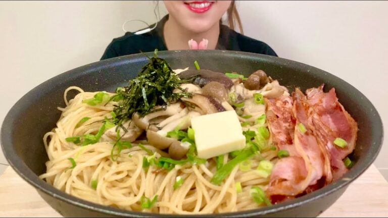 【ASMR】きのこたっぷりバター醤油パスタ| EATING SOUNDS | Mushroom butter and soy sauce spaghetti | Not Talking |