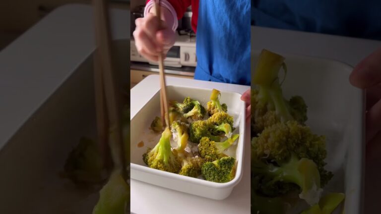 ブロッコリーのめんつゆ漬け揚げ焼き🦭🥦 #栄養士 #簡単レシピ #腸活 #腸活レシピ #腸活ダイエット #お弁当 #ブロッコリー #ブロッコリーレシピ #お弁当おかず #cooking