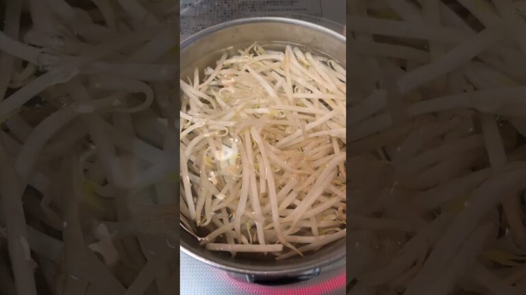 もやしの味噌汁【簡単汁物】 #shorts