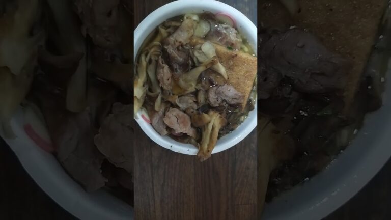 どん兵衛の牛肉ときのこの炒め載せです。