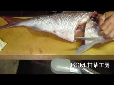 真鯛(67cm)を釣り師が捌く動画−２（洗い終了まで）