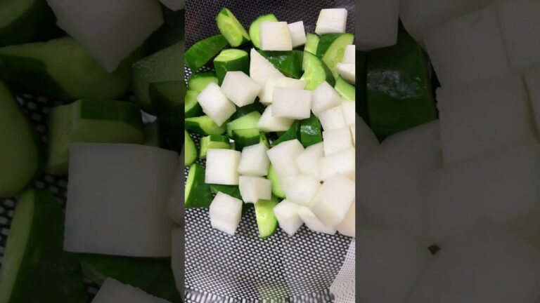 QUICK COOK ☆大根とキュウリのキムチ和えレシピ①☆家庭菜園の採れたて野菜を食べる  vegetables(radish and cucumber) from farm 2023.06.20