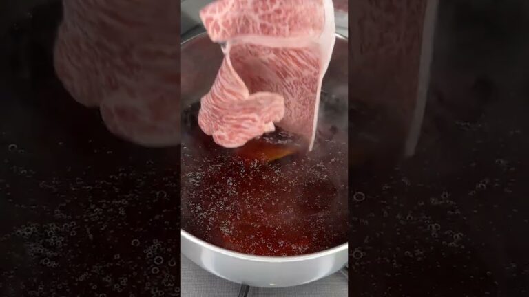 【黒毛和牛肉うどん】
