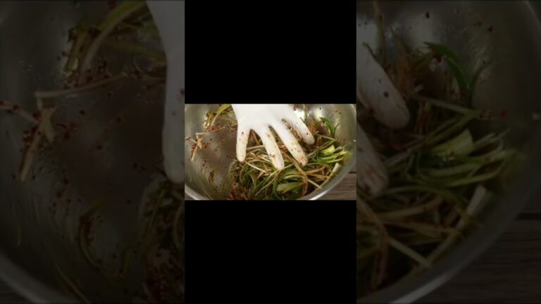 【1分韓国料理】焼肉の美味しさ100倍！！  パジョリ簡単レシピ　白髪ネギの辛味和え作り方　#shorts