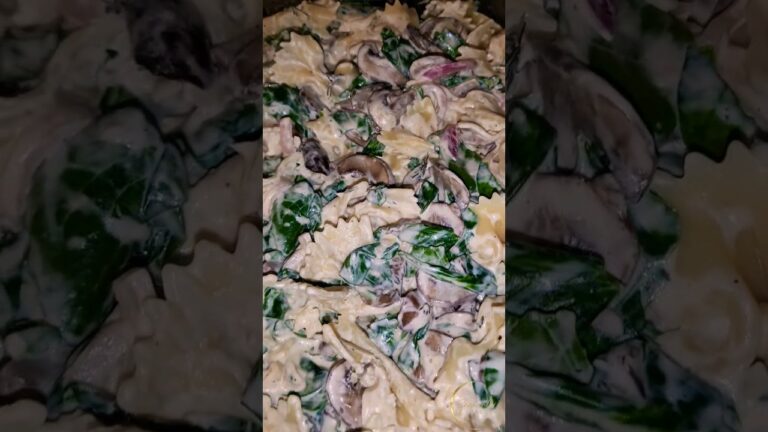 I made this simple & easy recipe non-meat,creamy pasta with mushrooms & spinach,  #trending #shorts
