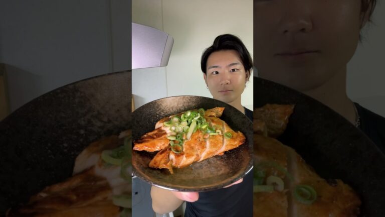 【鶏むね肉】キムチステーキ！#shorts #自炊 #ダイエットレシピ