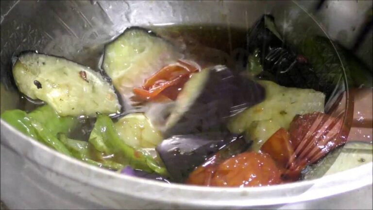 夏野菜の揚げびたし温麺（うーめん）