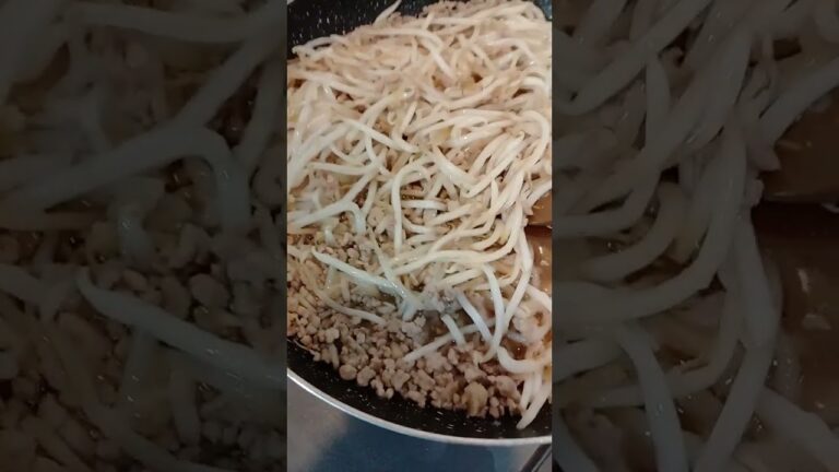 これはひき肉です。ひき肉ともやしで作る『肉あんかけもやし』これは子供にも大人気！④　2023年9月2日