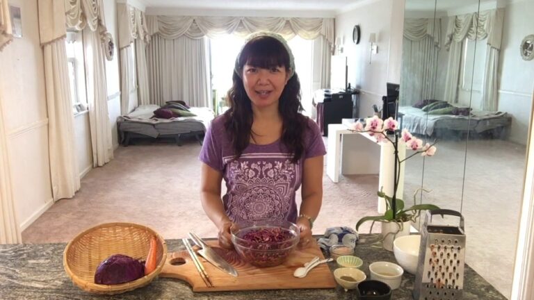 【さっぱり】紫キャベツのコールスロー（ローフード）