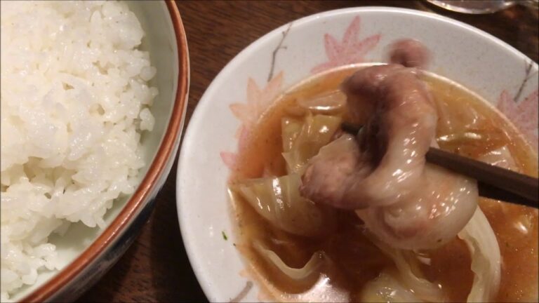 丸ごとキャベツ鍋+手羽先