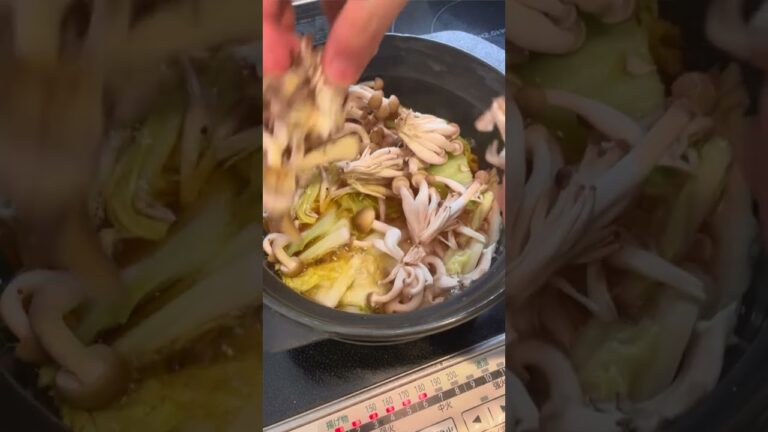 【きのこたっぷり】とろろ白菜鍋 #大五郎飯 #shorts