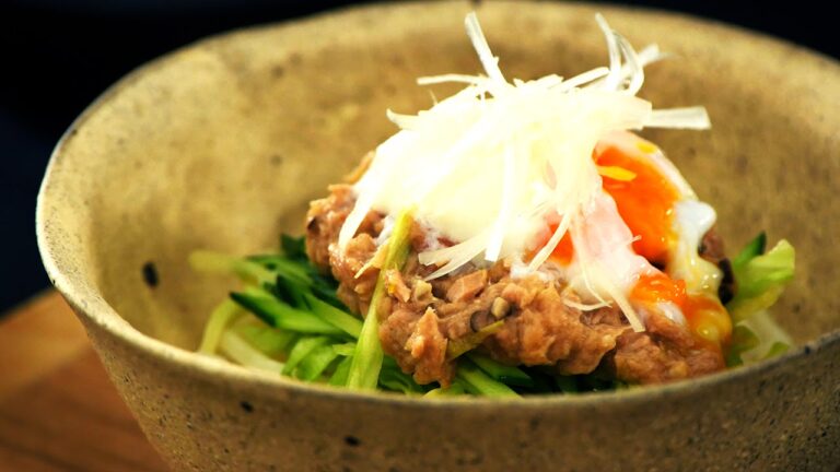 ツナみそジャージャーうどん