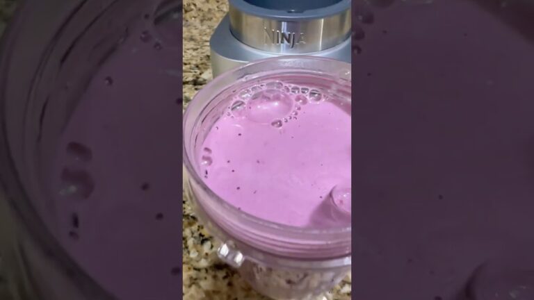 Fresh blackberry Thin Protein Smoothie