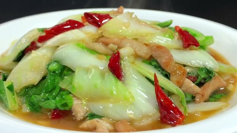 酒店的醋溜大白菜為什麼那麼好吃？有兩步驟很關鍵，大廚來教技巧【阿朝哥美食 】#醋溜大白菜 #醋溜 #大白菜